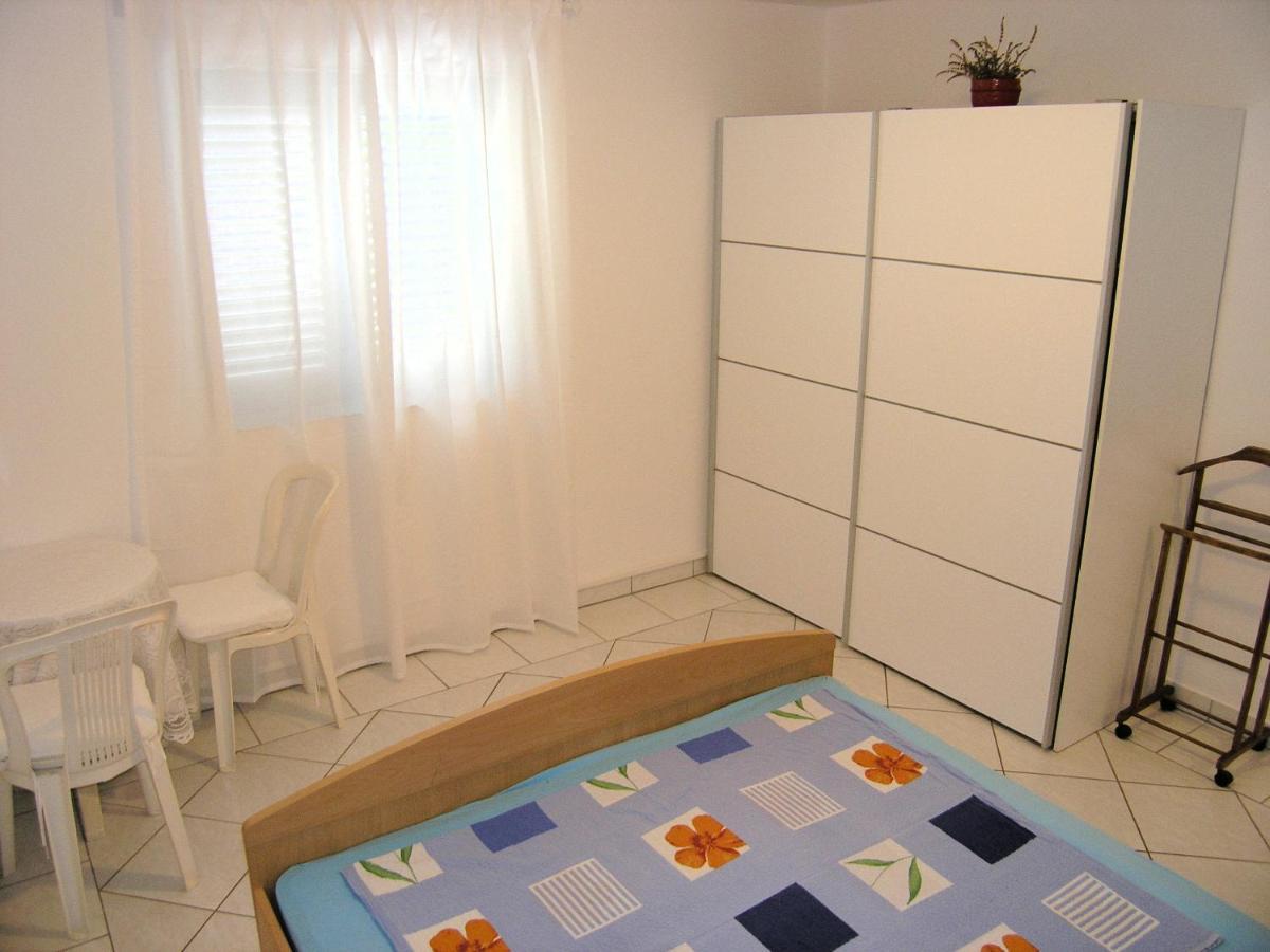 Apartments Murgic Крк Екстер'єр фото