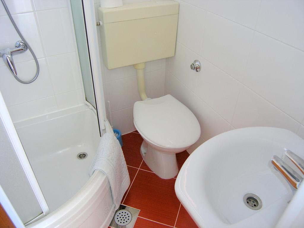Apartments Murgic Крк Екстер'єр фото