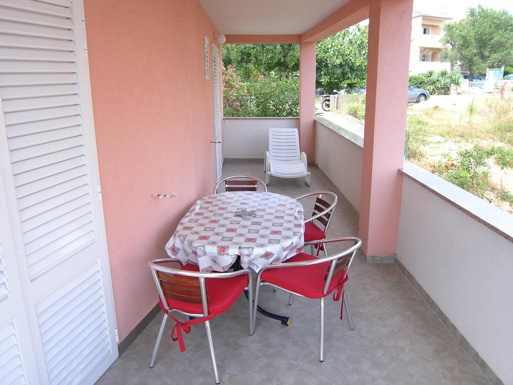Apartments Murgic Крк Екстер'єр фото
