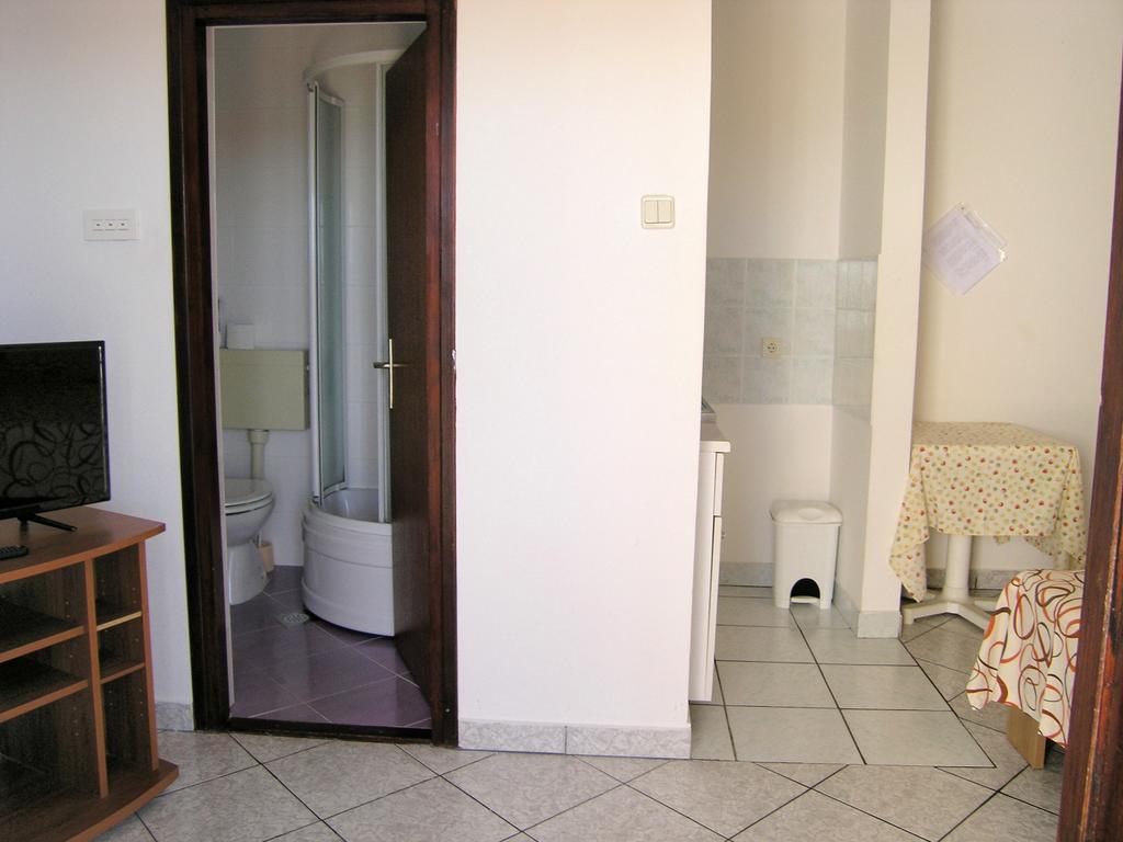 Apartments Murgic Крк Екстер'єр фото