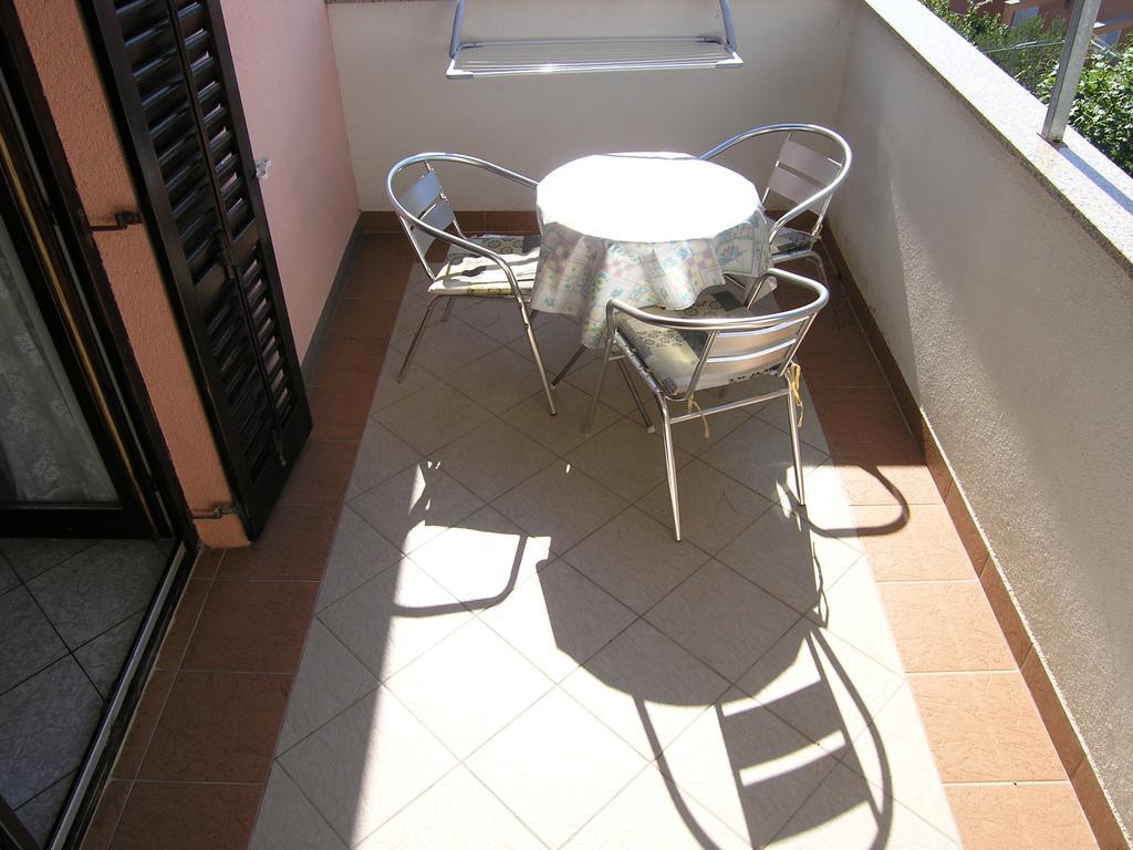 Apartments Murgic Крк Екстер'єр фото